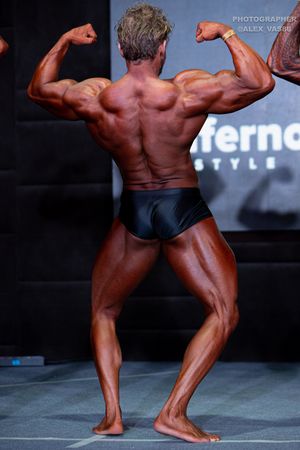 СLASSIC PHYSIQUE 178